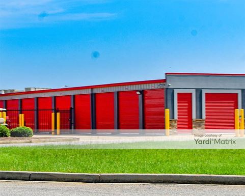 Source URL: https://cdnsc.rentcafe.com/dmslivecafe/3/1082707/1082707-1-3.jpg?width=-1&height=385&quality=80