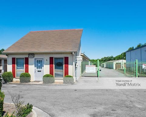 Source URL: https://cdnsc.rentcafe.com/dmslivecafe/3/1082710/1082710-1-3.jpg?width=-1&height=385&quality=80