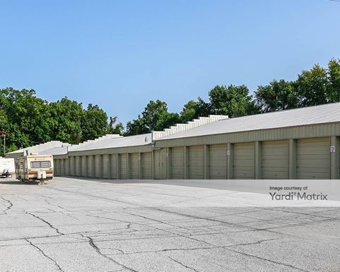 Source URL: https://cdnsc.rentcafe.com/dmslivecafe/3/1082732/1082732-1-4.jpg?width=-1&height=385&quality=80