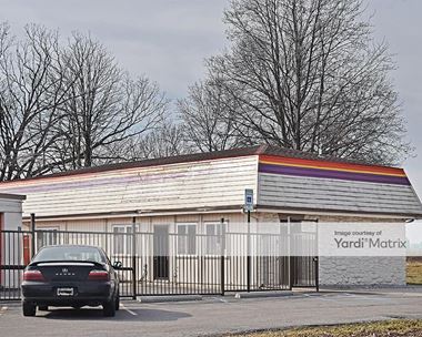 Storage Units for Rent available at 5505 Elmwood Avenue, Indianapolis, IN 46203