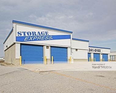 Storage Units for Rent available at 2950 South Lynhurst Drive, Indianapolis, IN 46241