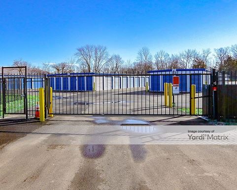 Source URL: https://cdnsc.rentcafe.com/dmslivecafe/3/1082792/1082792-1-2.jpg?width=-1&height=385&quality=80