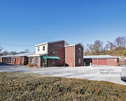 Source URL: https://cdnsc.rentcafe.com/dmslivecafe/3/1082827/1082827-1-4.jpg?width=-1&height=385&quality=80