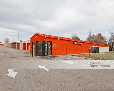 Storage Units for Rent available at 1012 Applegate Lane, Clarksville, IN 47129