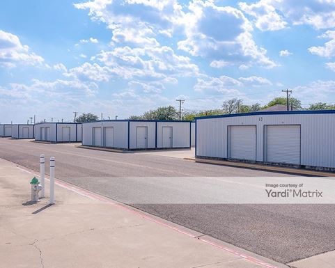 Source URL: https://cdnsc.rentcafe.com/dmslivecafe/3/1082851/1082851-1-5.jpg?width=-1&height=385&quality=80