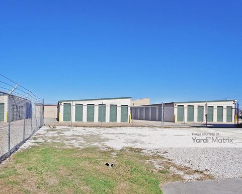 Source URL: https://cdnsc.rentcafe.com/dmslivecafe/3/1082852/1082852-1-3.jpg?width=-1&height=385&quality=80