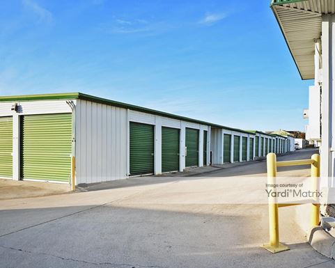 Source URL: https://cdnsc.rentcafe.com/dmslivecafe/3/1082854/1082854-1-4.jpg?width=-1&height=385&quality=80