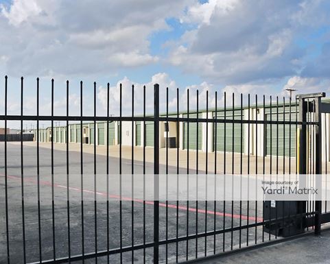 Source URL: https://cdnsc.rentcafe.com/dmslivecafe/3/1082855/1082855-1-3.jpg?width=-1&height=385&quality=80