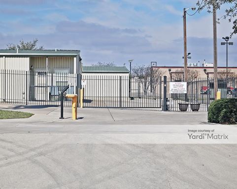 Source URL: https://cdnsc.rentcafe.com/dmslivecafe/3/1082856/1082856-1-3.jpg?width=-1&height=385&quality=80