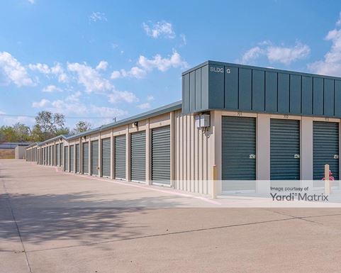 Source URL: https://cdnsc.rentcafe.com/dmslivecafe/3/1082862/1082862-1-3.jpg?width=-1&height=385&quality=80