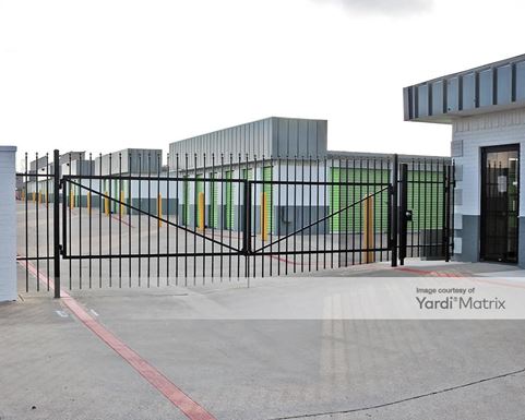 Source URL: https://cdnsc.rentcafe.com/dmslivecafe/3/1082879/1082879-1-2.jpg?width=-1&height=385&quality=80