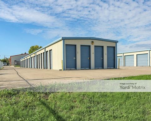 Source URL: https://cdnsc.rentcafe.com/dmslivecafe/3/1082882/1082882-1-2.jpg?width=-1&height=385&quality=80