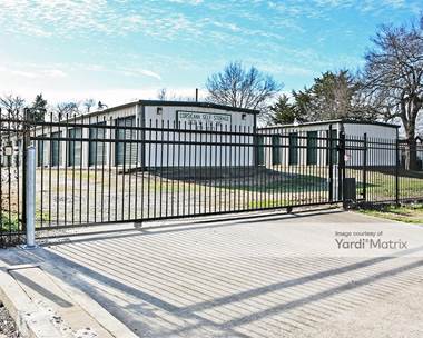Storage Units for Rent available at 2631 West 7th Avenue, Corsicana, TX 75110