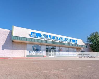 Storage Units for Rent available at 801 North 13th Street, Corsicana, TX 75110
