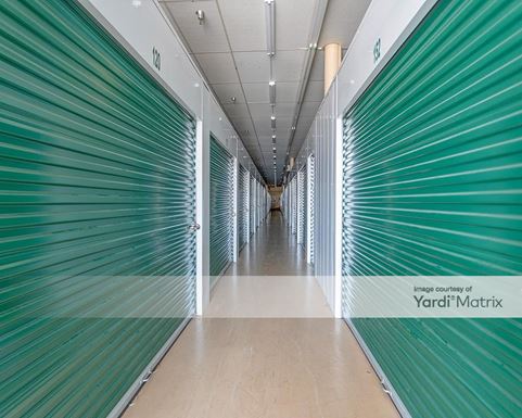 Source URL: https://cdnsc.rentcafe.com/dmslivecafe/3/1082896/1082896-1-2.jpg?width=-1&height=385&quality=80