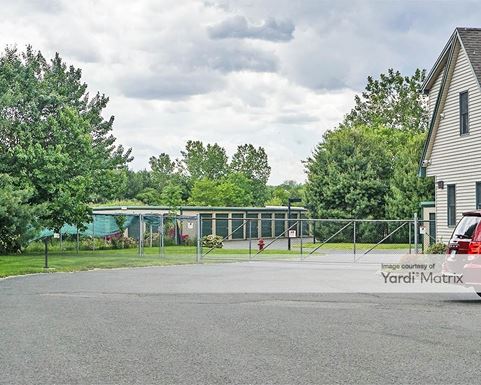 Source URL: https://cdnsc.rentcafe.com/dmslivecafe/3/1082910/1082910-1-4.jpg?width=-1&height=385&quality=80