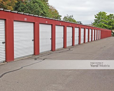 Source URL: https://cdnsc.rentcafe.com/dmslivecafe/3/1082913/1082913-1-5.jpg?width=-1&height=385&quality=80