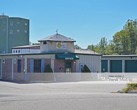 Source URL: https://cdnsc.rentcafe.com/dmslivecafe/3/1082932/1082932-1-2.jpg?width=-1&height=385&quality=80