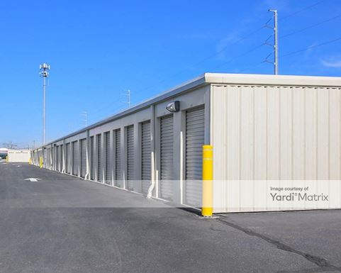 Source URL: https://cdnsc.rentcafe.com/dmslivecafe/3/1082943/1082943-1-3.jpg?width=-1&height=385&quality=80