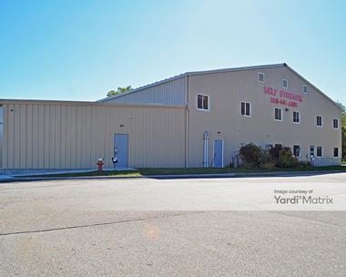 Storage Units for Rent available at 12 Douglas Lane, Waterford, CT 06385