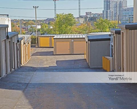 Source URL: https://cdnsc.rentcafe.com/dmslivecafe/3/1082954/1082954-1-5.jpg?width=-1&height=385&quality=80