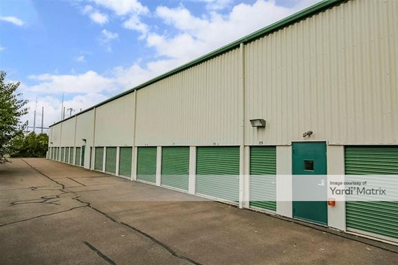 Source URL: https://cdnsc.rentcafe.com/dmslivecafe/3/1082962/1082962-1-4.jpg?width=-1&height=385&quality=80