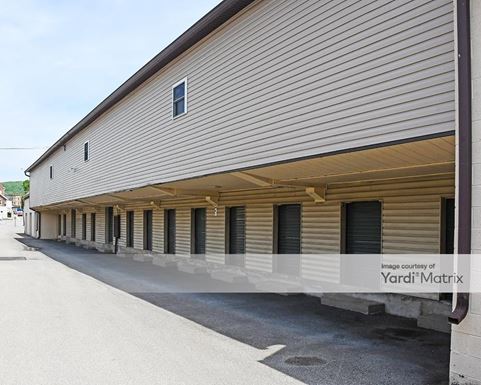 Source URL: https://cdnsc.rentcafe.com/dmslivecafe/3/1082985/1082985-1-4.jpg?width=-1&height=385&quality=80