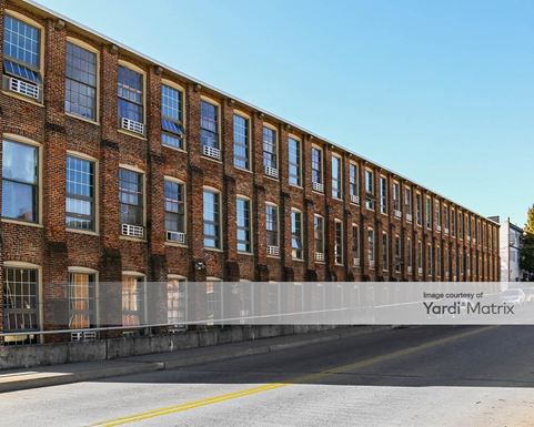 Source URL: https://cdnsc.rentcafe.com/dmslivecafe/3/1082986/1082986-1-4.jpg?width=-1&height=385&quality=80