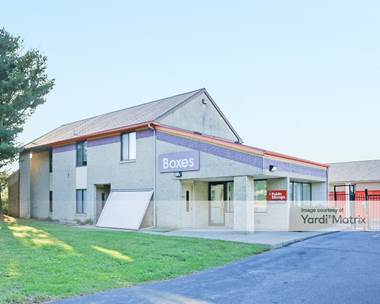 Storage Units for Rent available at 2977 MacArthur Road, Whitehall, PA 18052
