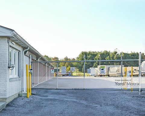 Source URL: https://cdnsc.rentcafe.com/dmslivecafe/3/1082994/1082994-1-5.jpg?width=-1&height=385&quality=80