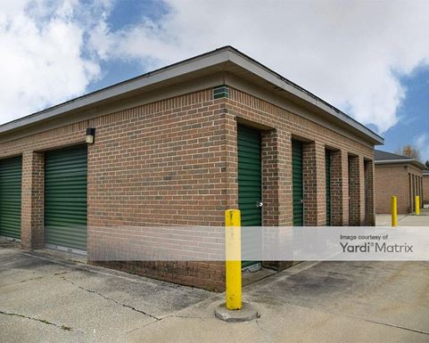 Source URL: https://cdnsc.rentcafe.com/dmslivecafe/3/1083033/1083033-1-3.jpg?width=-1&height=385&quality=80