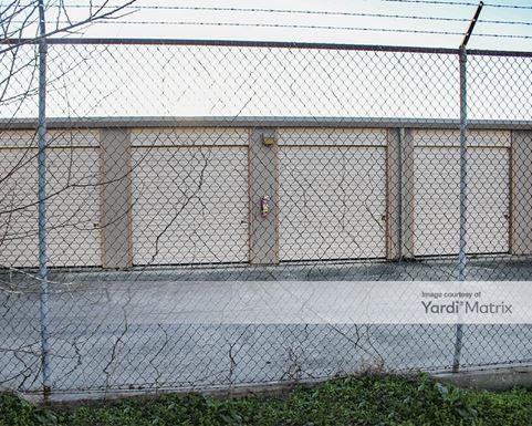 Source URL: https://cdnsc.rentcafe.com/dmslivecafe/3/1083069/1083069-1-3.jpg?width=-1&height=385&quality=80