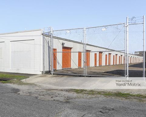 Source URL: https://cdnsc.rentcafe.com/dmslivecafe/3/1083079/1083079-1-3.jpg?width=-1&height=385&quality=80