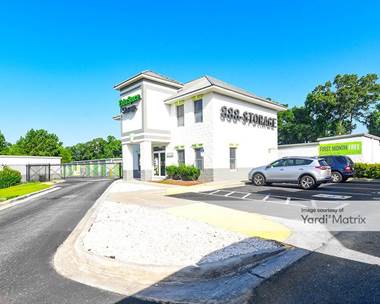 Storage Units for Rent available at 1060 King George Blvd, Savannah, GA 31419
