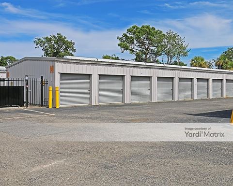 Source URL: https://cdnsc.rentcafe.com/dmslivecafe/3/1083091/1083091-1-4.jpg?width=-1&height=385&quality=80