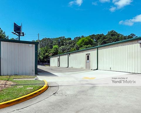 Source URL: https://cdnsc.rentcafe.com/dmslivecafe/3/1083115/1083115-1-3.jpg?width=-1&height=385&quality=80