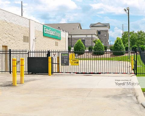 Source URL: https://cdnsc.rentcafe.com/dmslivecafe/3/1083122/1083122-1-6.jpg?width=-1&height=385&quality=80