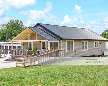 Storage Units for Rent available at 4034 32nd Street SW, Lanett, AL 36863