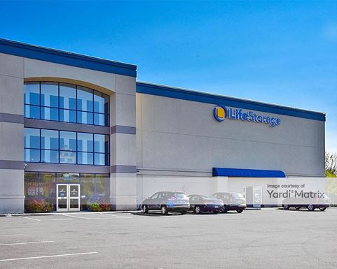 Source URL: https://cdnsc.rentcafe.com/dmslivecafe/3/1083128/1083128-1-4.jpg?width=-1&height=385&quality=80