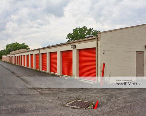 Source URL: https://cdnsc.rentcafe.com/dmslivecafe/3/1083155/1083155-1-5.jpg?width=-1&height=385&quality=80