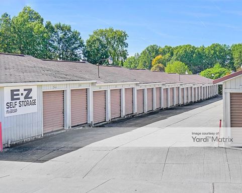 Source URL: https://cdnsc.rentcafe.com/dmslivecafe/3/1083165/1083165-1-3.jpg?width=-1&height=385&quality=80