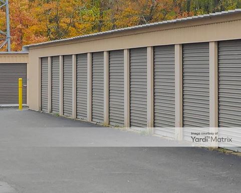 Source URL: https://cdnsc.rentcafe.com/dmslivecafe/3/1083167/1083167-1-4.jpg?width=-1&height=385&quality=80