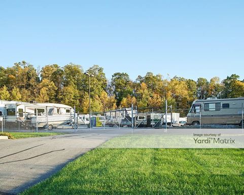 Source URL: https://cdnsc.rentcafe.com/dmslivecafe/3/1083171/1083171-1-3.jpg?width=-1&height=385&quality=80