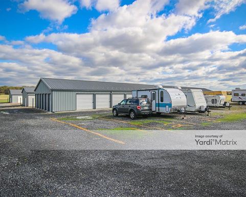 Source URL: https://cdnsc.rentcafe.com/dmslivecafe/3/1083176/1083176-1-4.jpg?width=-1&height=385&quality=80