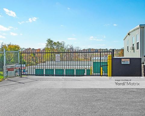 Source URL: https://cdnsc.rentcafe.com/dmslivecafe/3/1083187/1083187-1-5.jpg?width=-1&height=385&quality=80