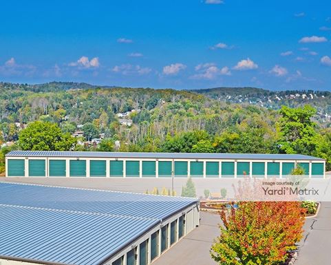 Source URL: https://cdnsc.rentcafe.com/dmslivecafe/3/1083200/1083200-1-3.jpg?width=-1&height=385&quality=80