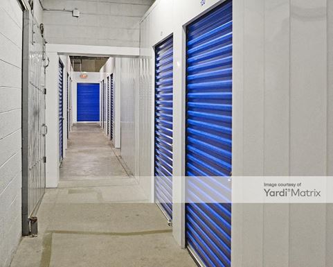 Source URL: https://cdnsc.rentcafe.com/dmslivecafe/3/1083202/1083202-1-2.jpg?width=-1&height=385&quality=80