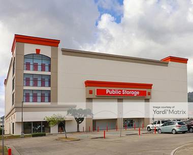 Storage Units for Rent available at 2888 Waialae Avenue, Honolulu, HI 96826