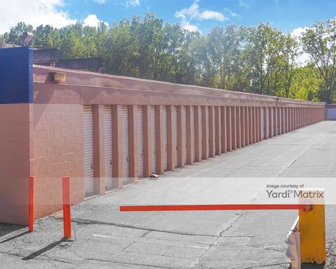 Source URL: https://cdnsc.rentcafe.com/dmslivecafe/3/1083244/1083244-1-2.jpg?width=-1&height=385&quality=80