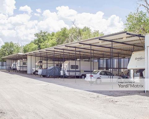 Source URL: https://cdnsc.rentcafe.com/dmslivecafe/3/1083248/1083248-1-6.jpg?width=-1&height=385&quality=80